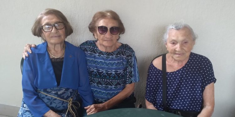 Trio de irmãs que soma 316 anos de vida mora no RJ e é reconhecido como o mais longevo do mundo: ‘O segredo é saber viver’